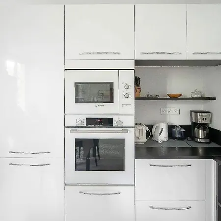 Le George V - Centre Et Parking